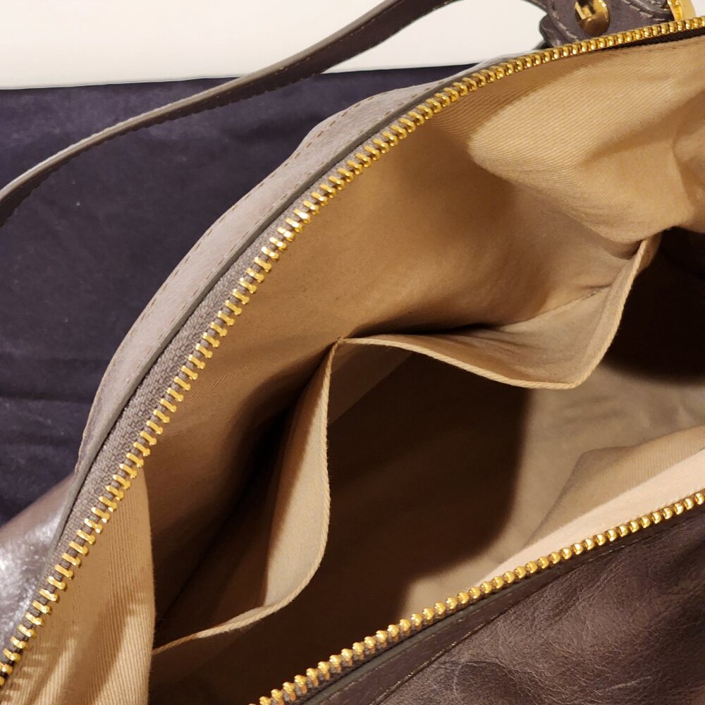 Brand New!! BEVINI: Italian Light Weight Dove Gray Leather bag - Picture 14 of 16
